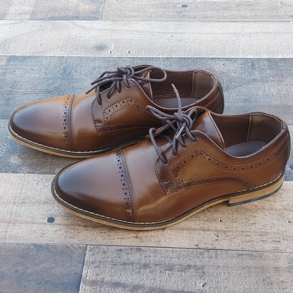 Stacy Adams  Cognac Dickson Oxford sz 4 Boys